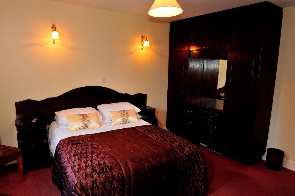 Dundrum House Hotel, Golf & Leisure Resort Bilik gambar